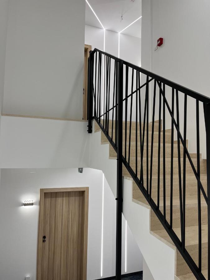 Maestro - Rooms & Restaurant Вуковар Экстерьер фото